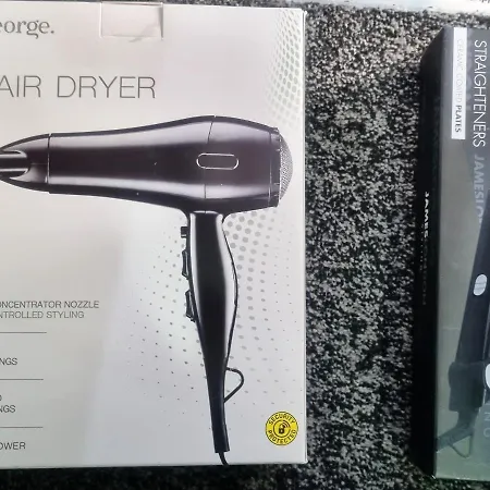 *rd9bc* For Your Relaxed & Cosy + Free Parking + Free Fast Wifi * Проживання в сім'ї