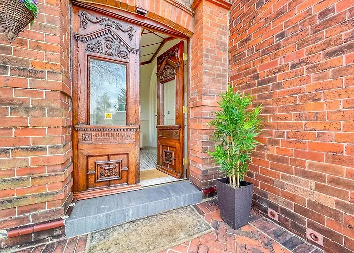 *rd9bc* For Your Relaxed & Cosy + Free Parking + Free Fast Wifi * Лідс