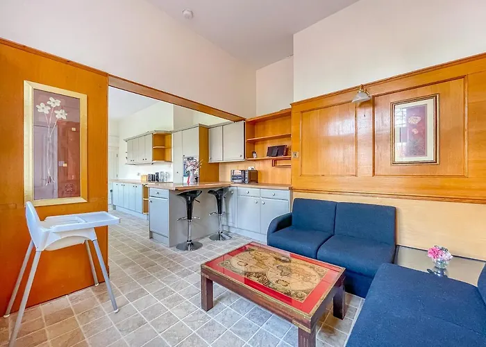 *rd9bc* For Your Relaxed & Cosy + Free Parking + Free Fast Wifi * *