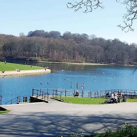 Проживание в семье *rd9bc* For Your Relaxed & Cosy + Free Parking + Free Fast Wifi * Лидс