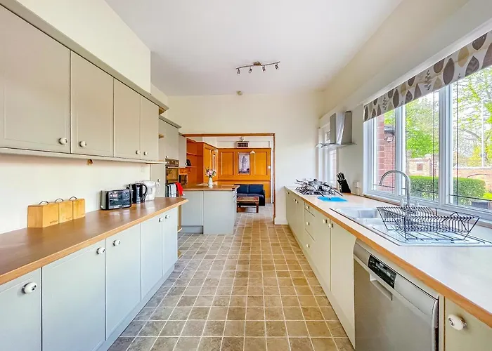 *rd9bc* For Your Relaxed & Cosy + Free Parking + Free Fast Wifi * * Leeds (West Yorkshire)